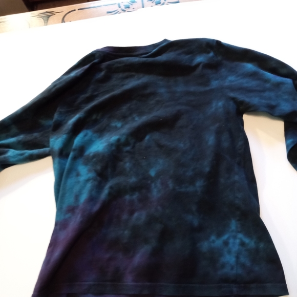 Large dark tye-dye grogu tee-shirt - Picture 2 of 4